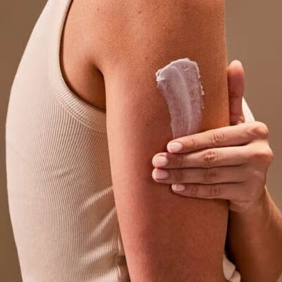 Bath & Body Works Aromatherapy Vanilla Nutmeg Moisturizing Body Wash - Picture 16 of 16